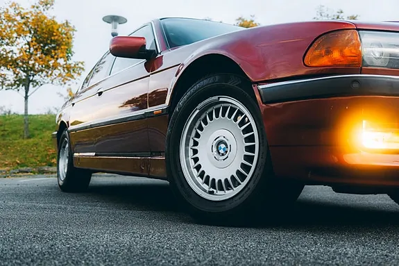 BMW 730I