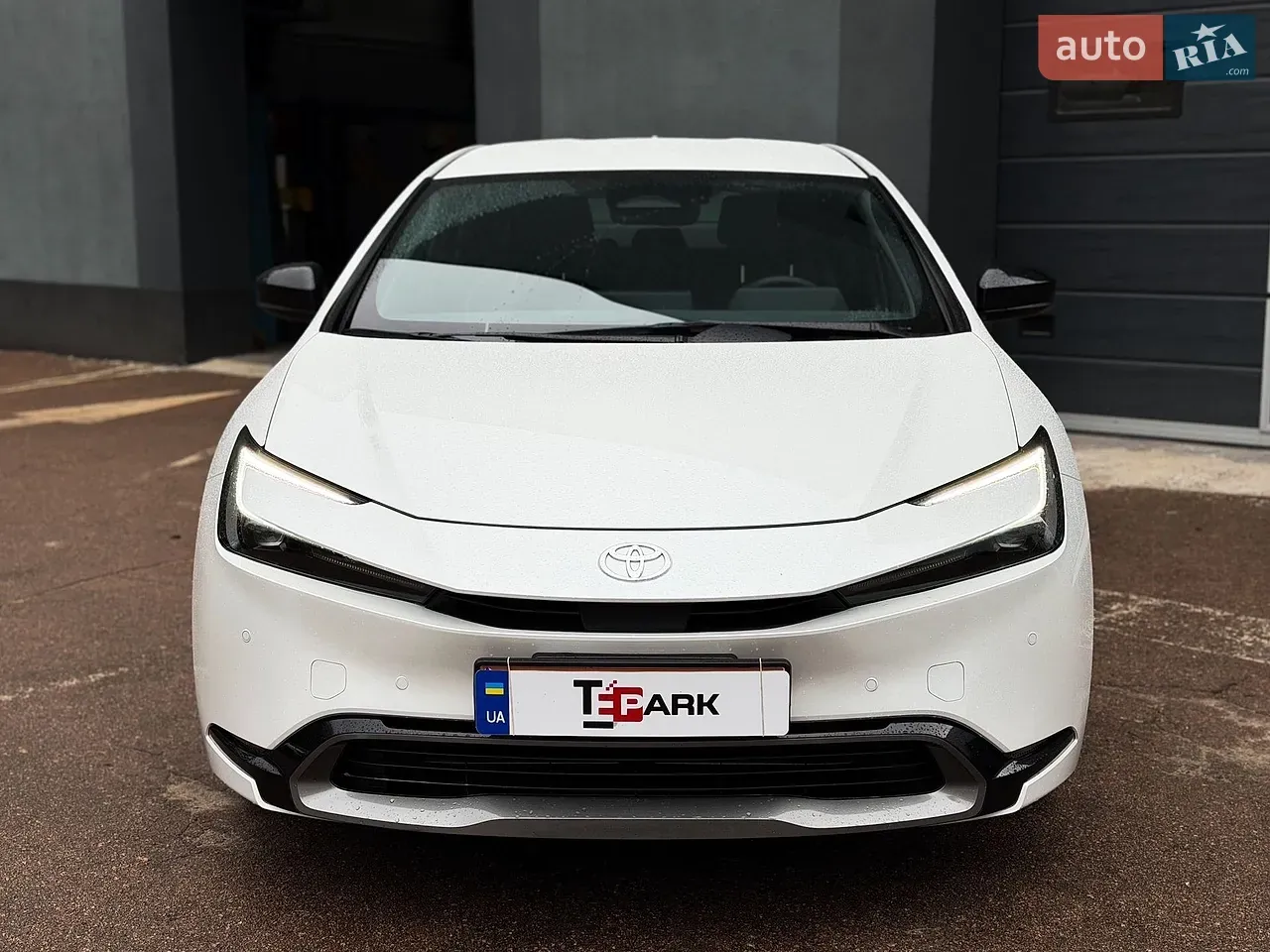 Toyota Prius 2023 photo 3