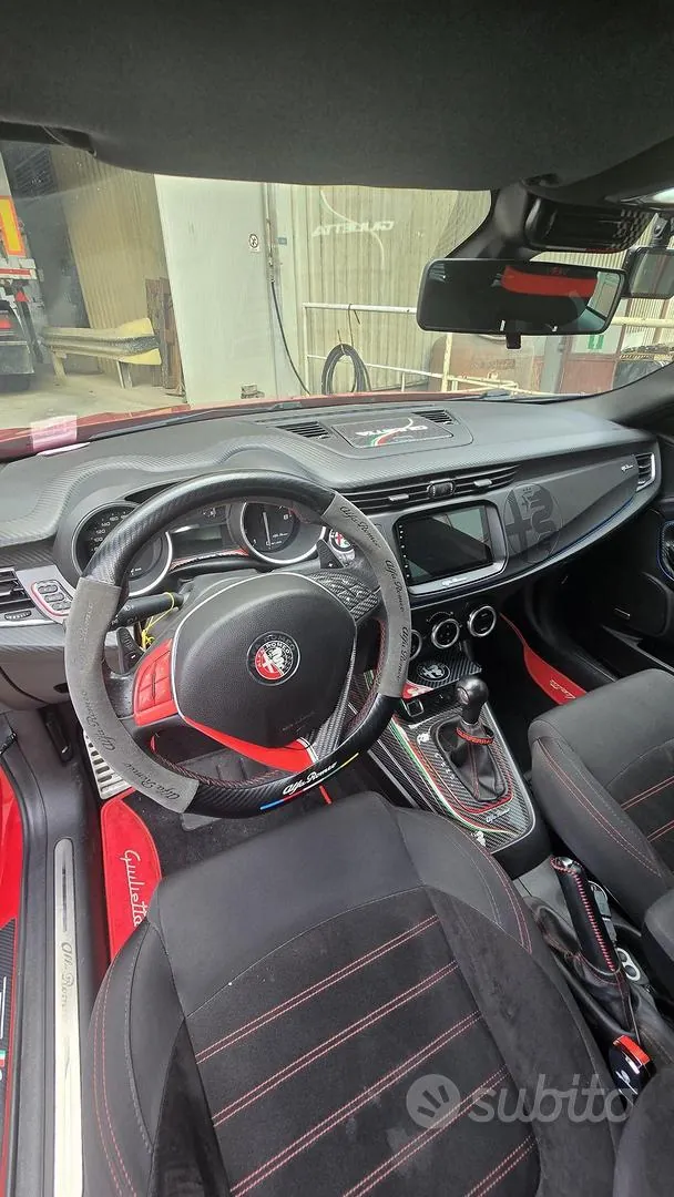 Alfa Romeo Giulietta 2017 photo 5