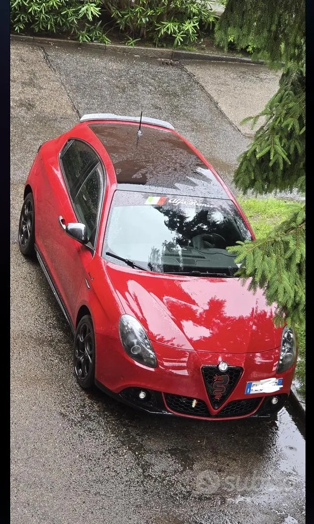 Alfa Romeo Giulietta 2017 photo 2