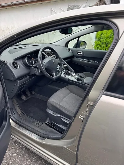 Peugeot 3008 2009 photo 5