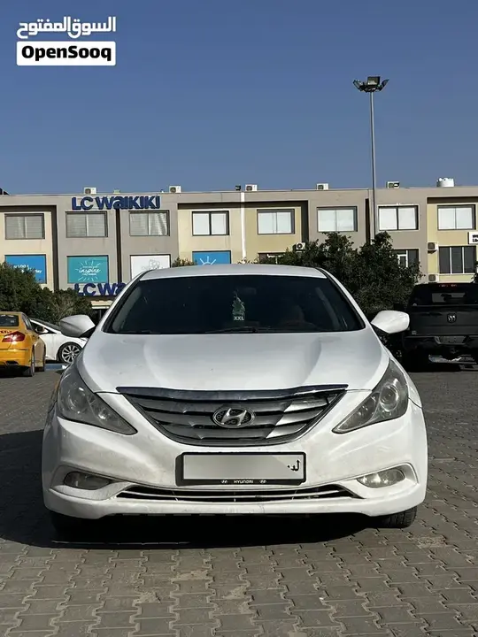 Hyundai Sonata 2012 photo 2