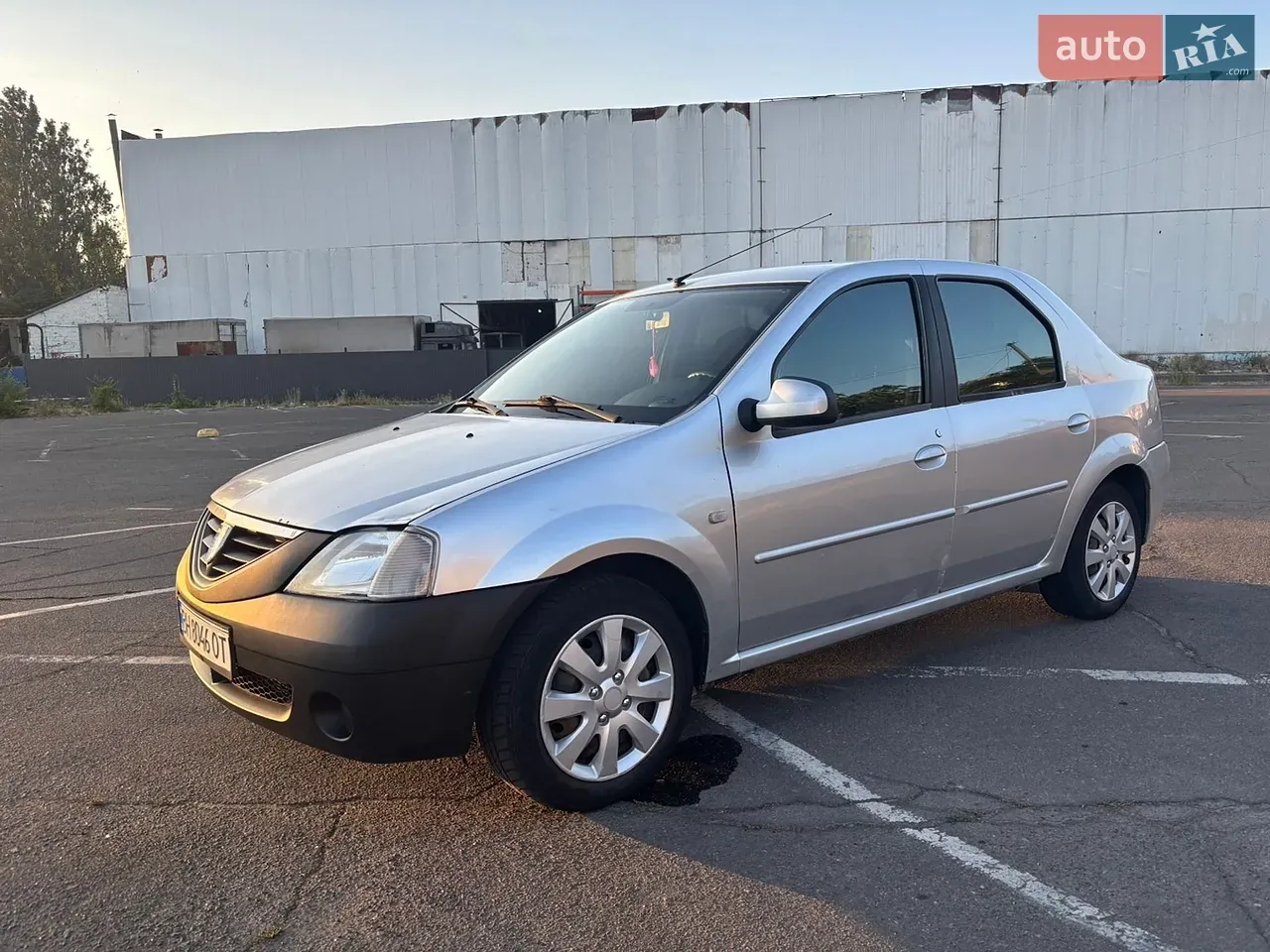Dacia Logan 2008 photo 4
