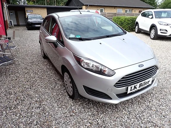 Ford Fiesta 2014 photo 5
