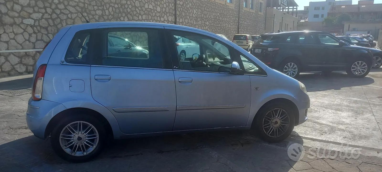 Lancia Musa 2011 photo 4