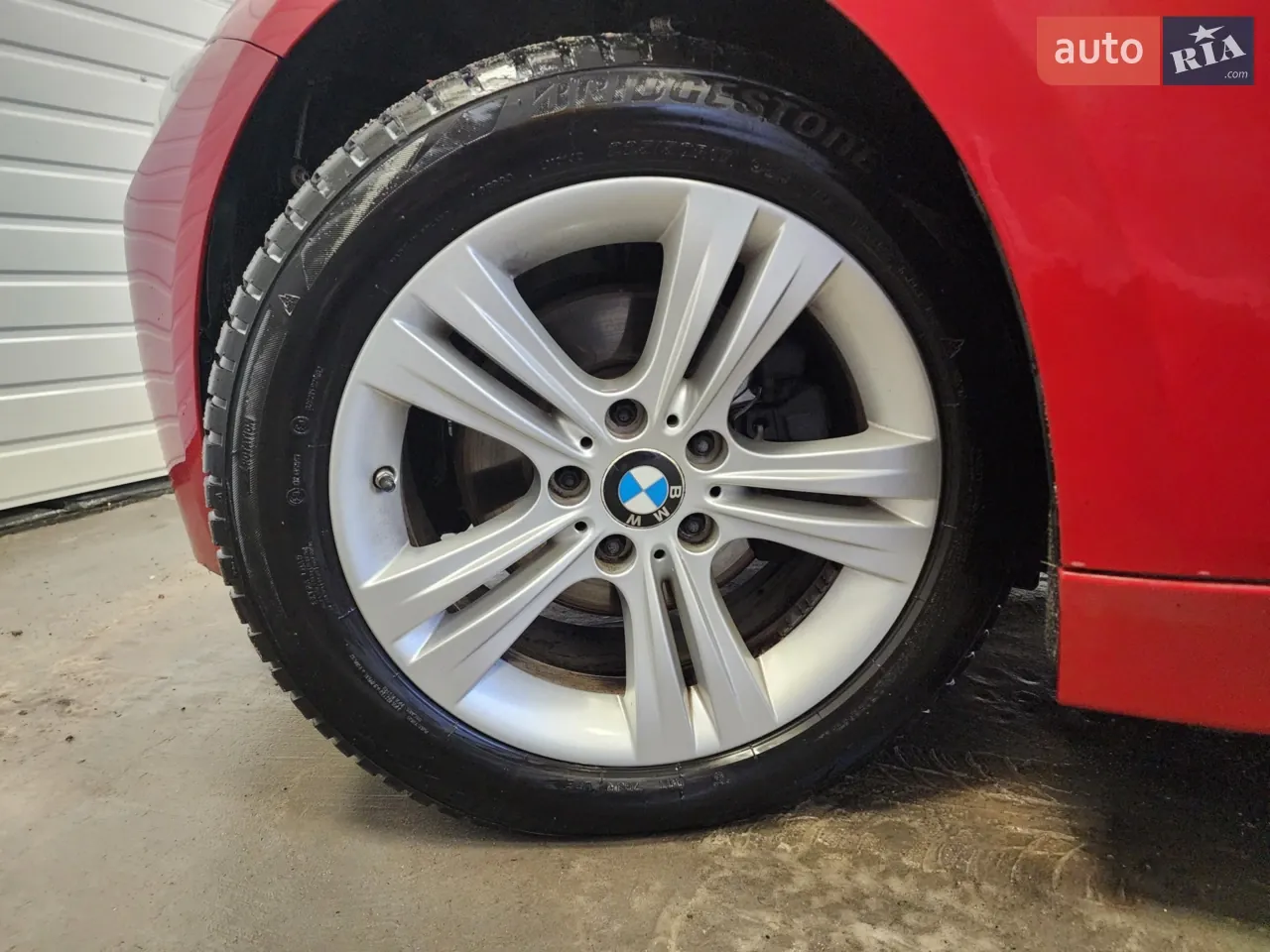 BMW 3 Series 2016 photo 2
