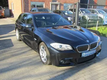 BMW 5 Series 2012 photo 2