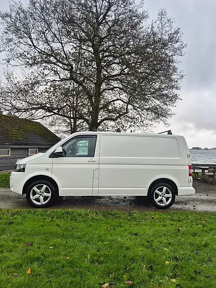 Volkswagen Transporter 2013 photo 3