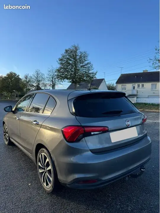 Fiat Tipo 2017 photo 2