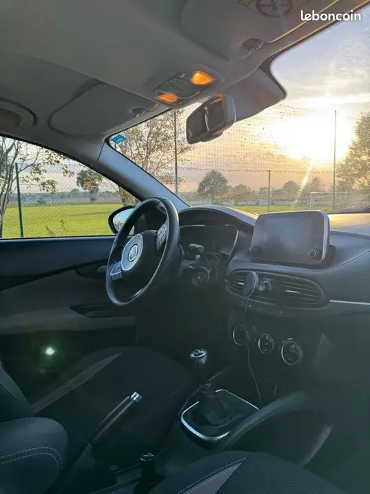 Fiat Tipo 2017 photo 3