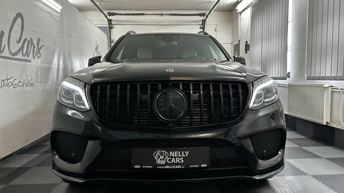 Mercedes-Benz Gls-Class 2016 photo 2