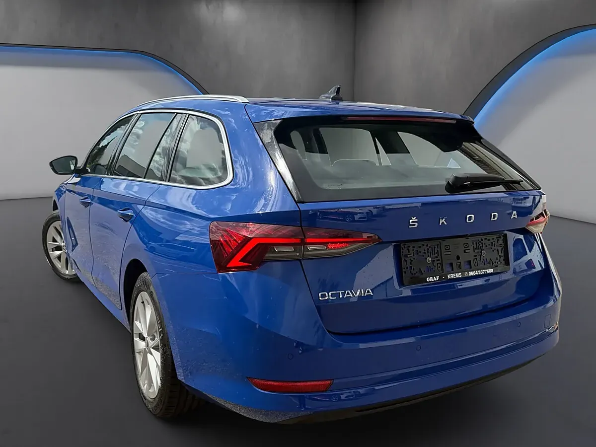 Skoda Octavia 2022 photo 3