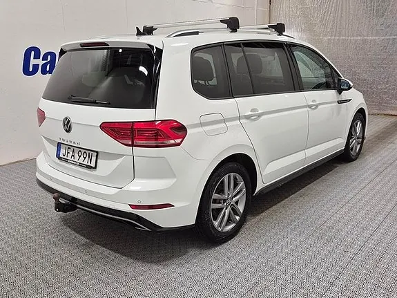 Volkswagen Touran 2023 photo 4