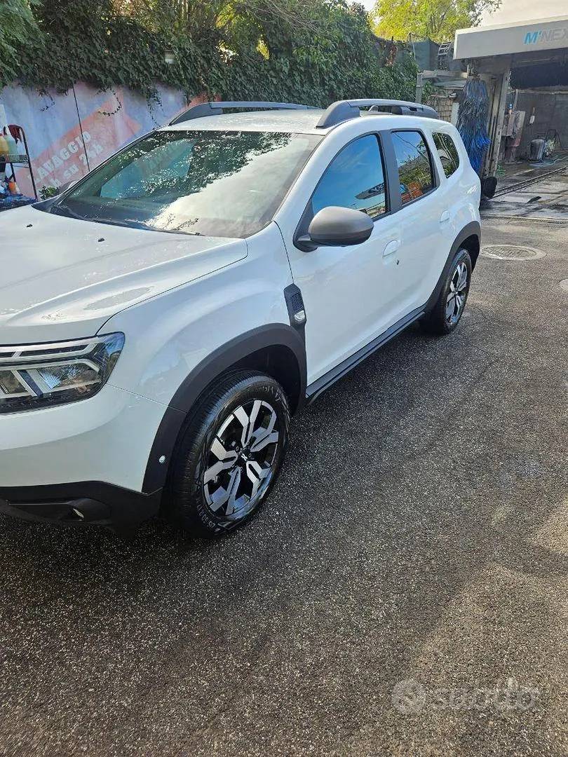 Dacia Duster 2023 photo 3