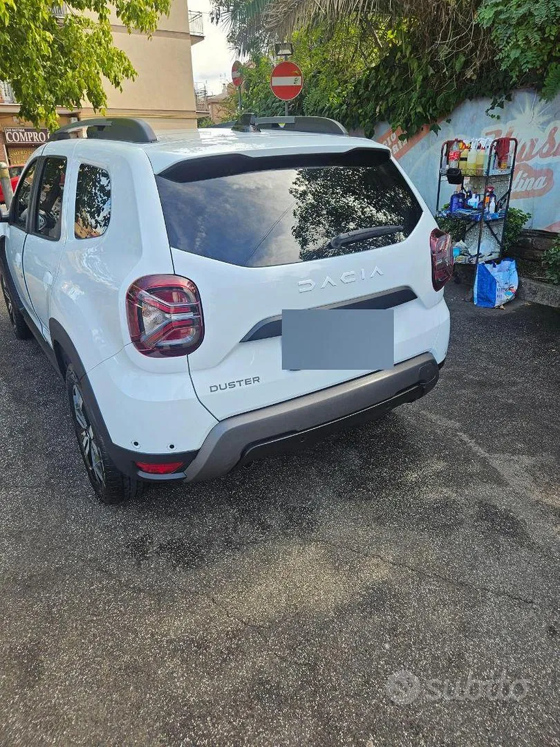 Dacia Duster 2023 photo 2