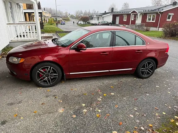 Volvo S80 2012 photo 3