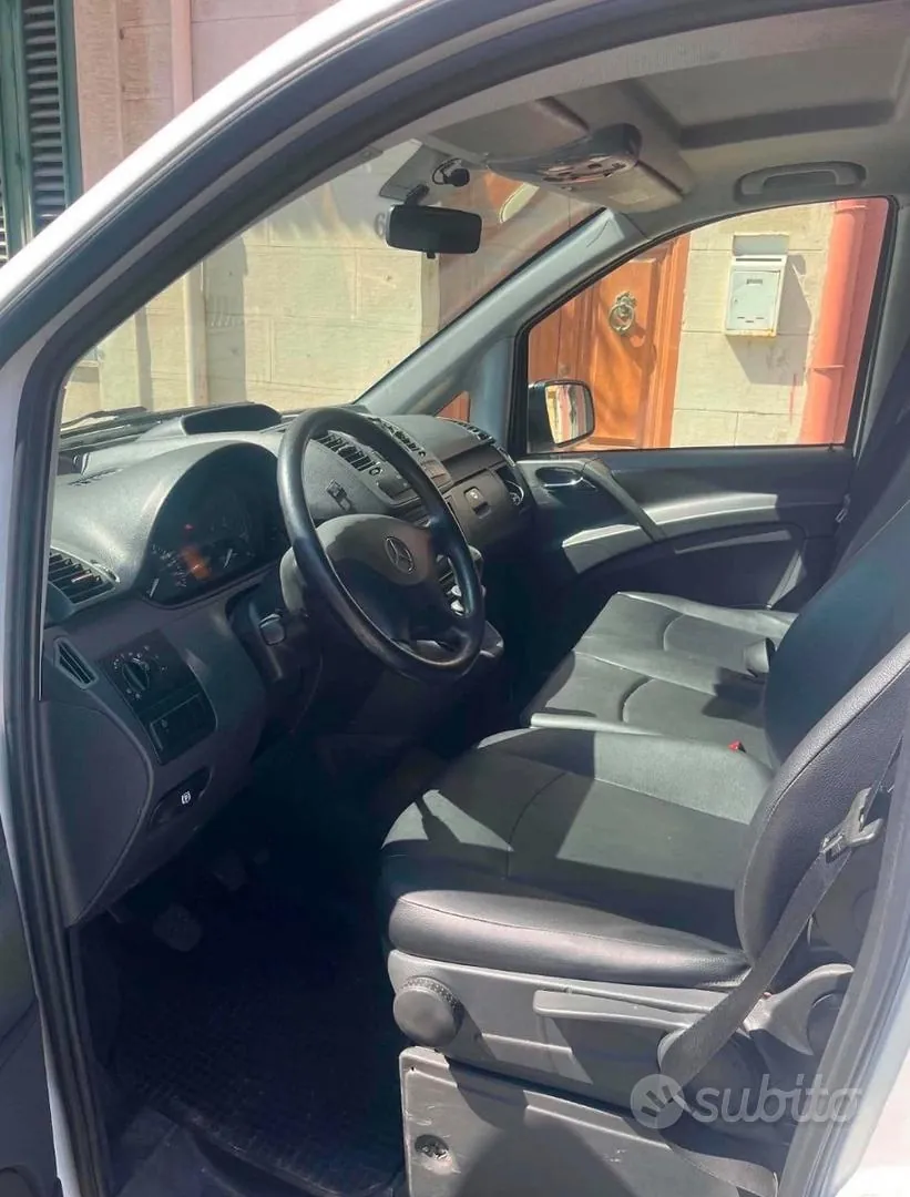 Mercedes-Benz Vito 2011 photo 5