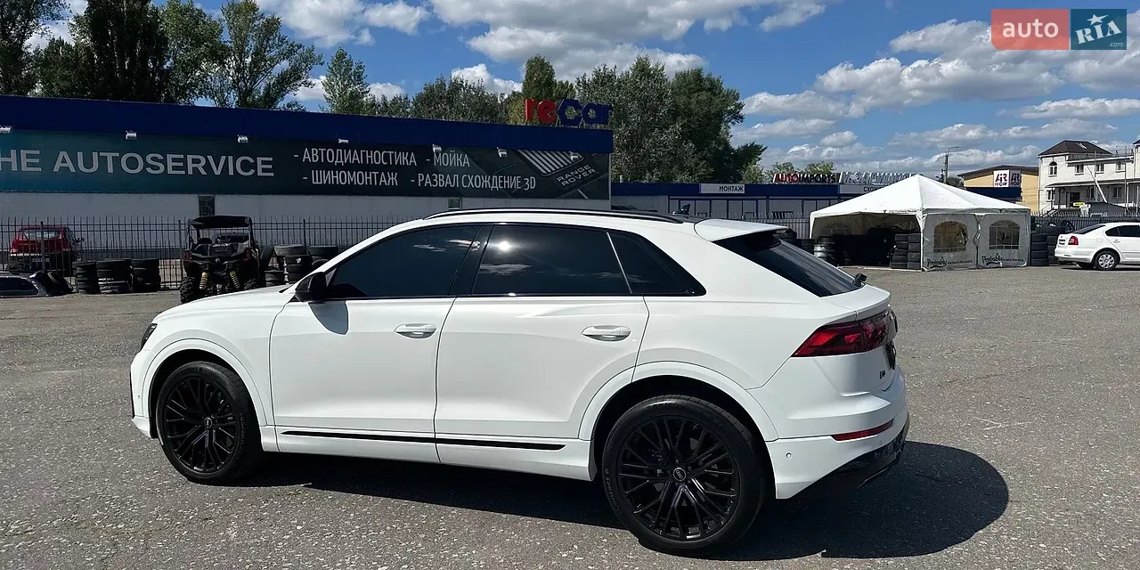 Audi Q8 2024 photo 4