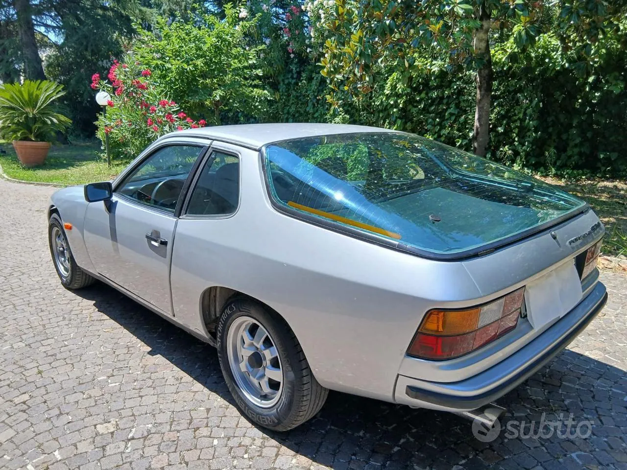 Porsche 924 1977 photo 5