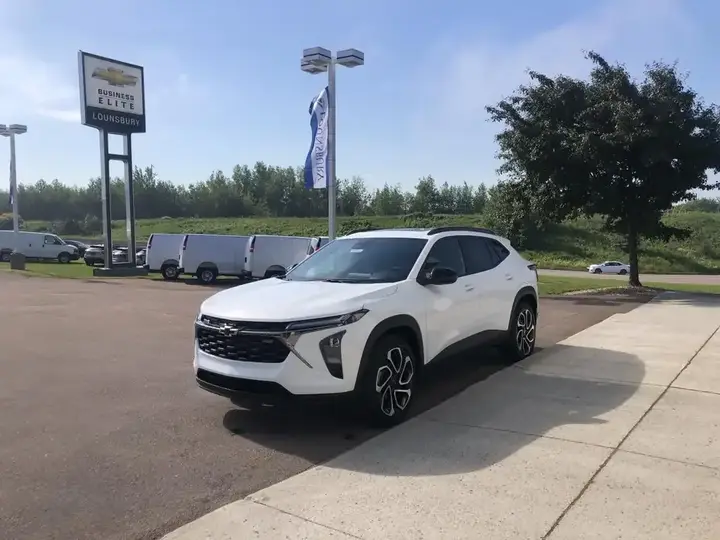 Chevrolet Trax 2026 photo 4