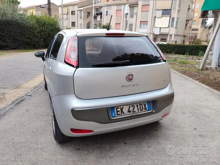 Fiat Punto Evo 2011 photo 3