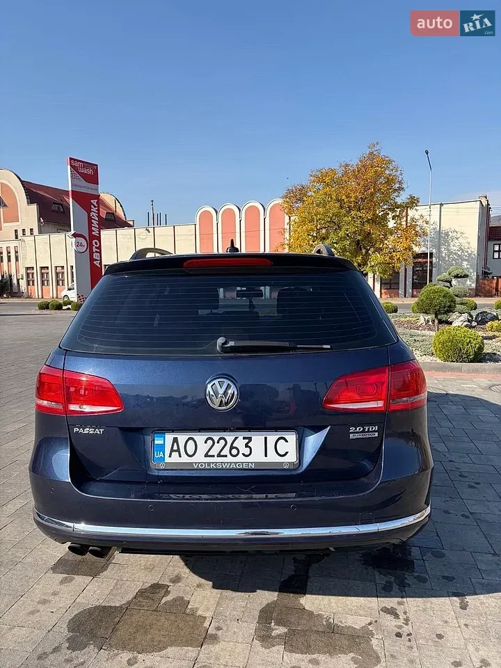 Volkswagen Passat 2013 photo 3