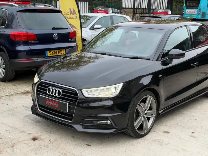 Audi A1 2015 photo 5