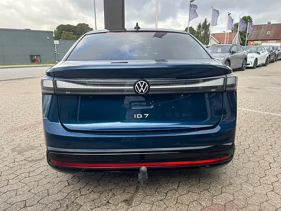 Volkswagen Id.7 2024 photo 3