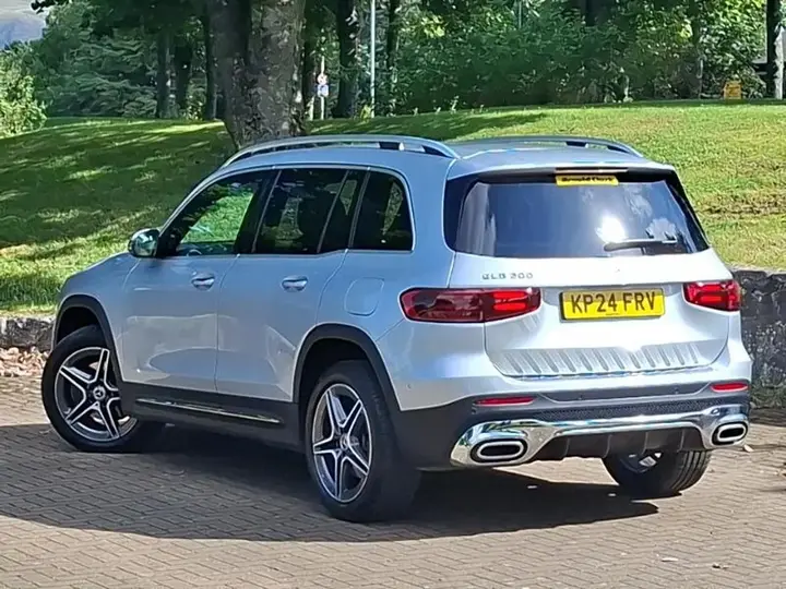 Mercedes-Benz Glb 2024 photo 2