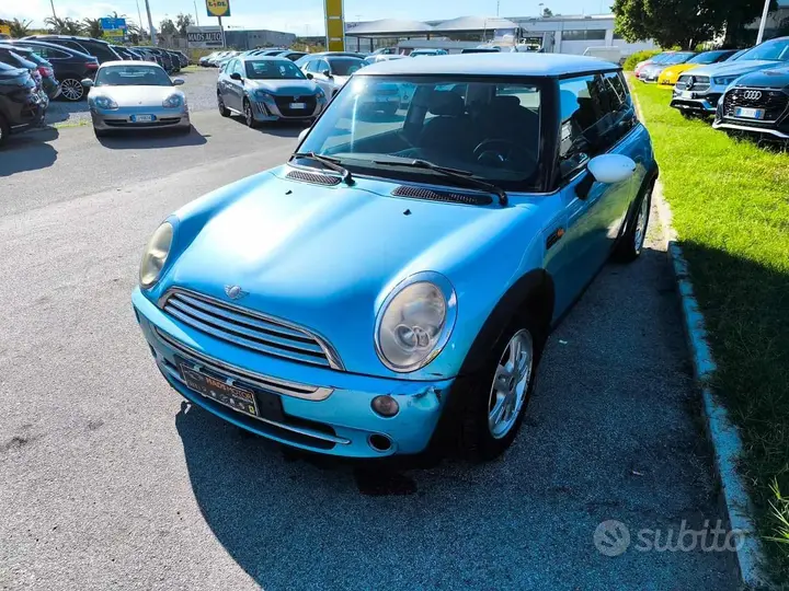 Mini One 2005 photo 2