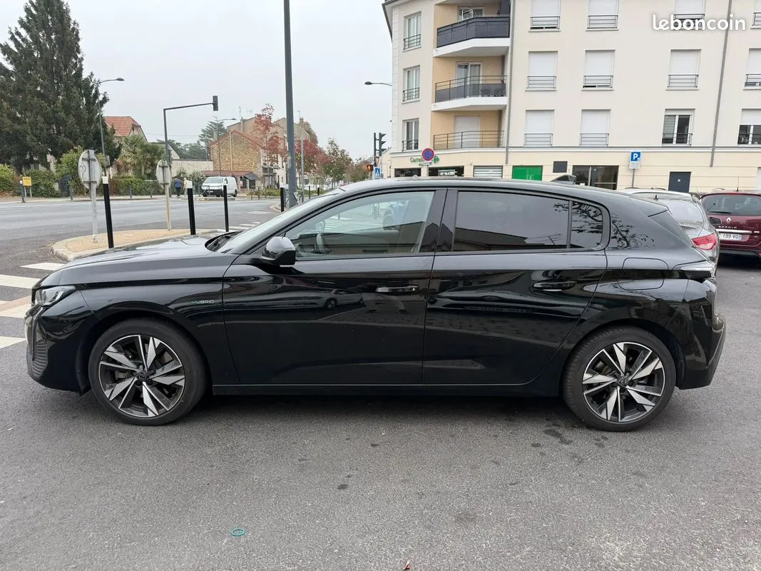 Peugeot 308 2024 photo 3