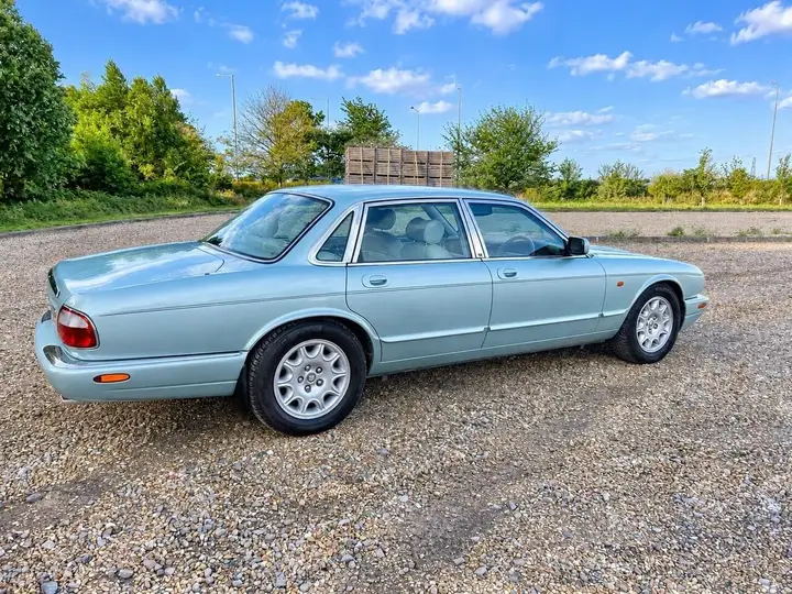 Jaguar Xj 1998 photo 3