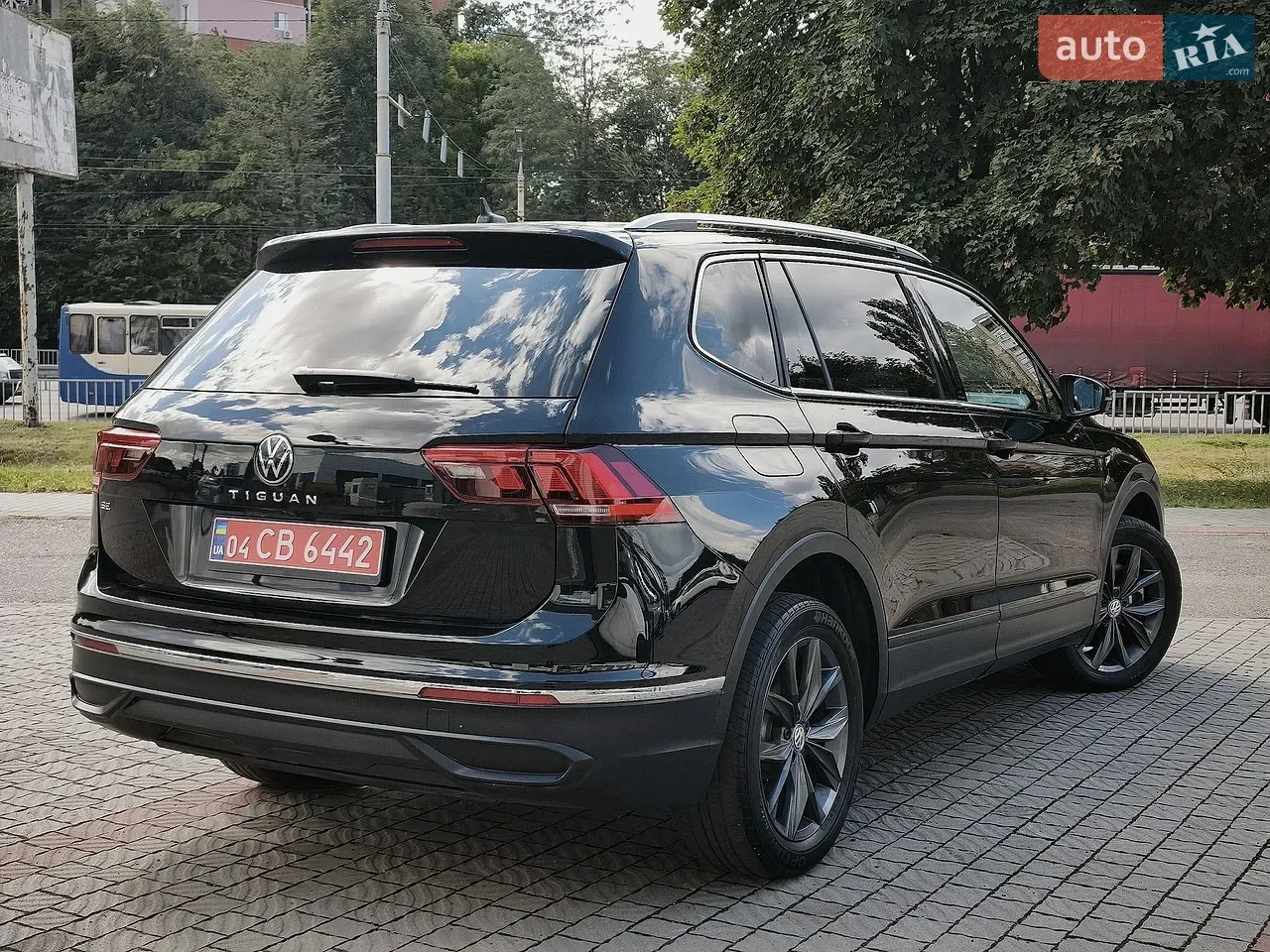 Volkswagen Tiguan 2023 photo 2