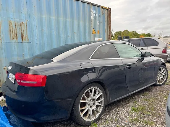 Audi A5 2010 photo 5