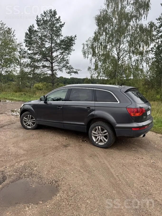 Audi Q7 2007 photo 3