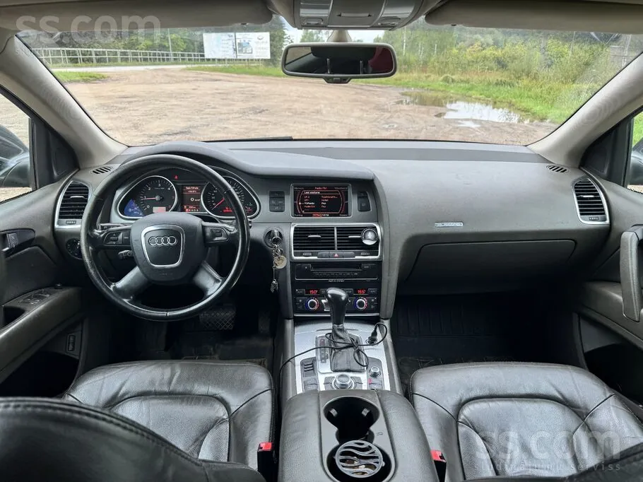 Audi Q7 2007 photo 5