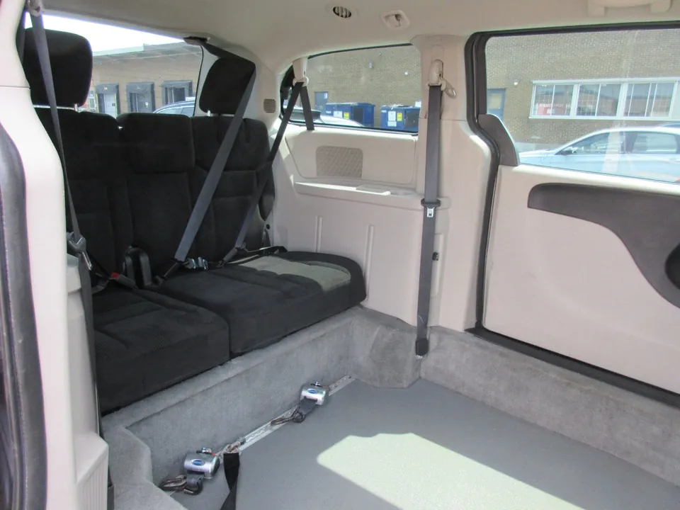 Dodge Grand Caravan 2016 photo 4