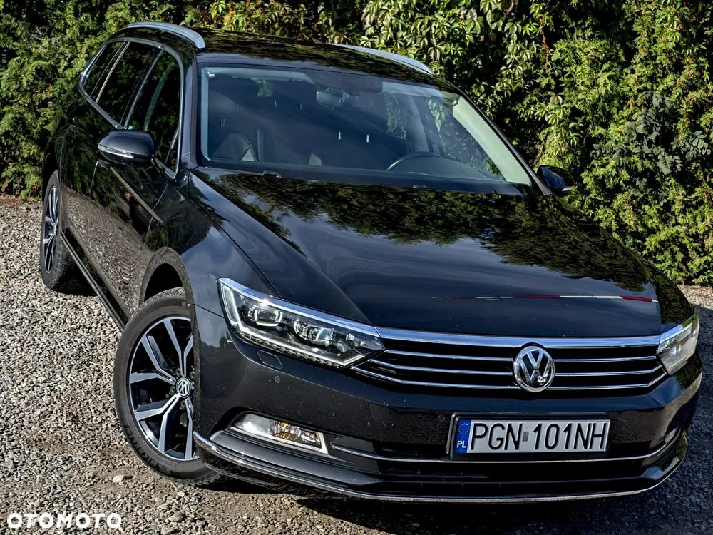 Volkswagen Passat 2018 photo 2