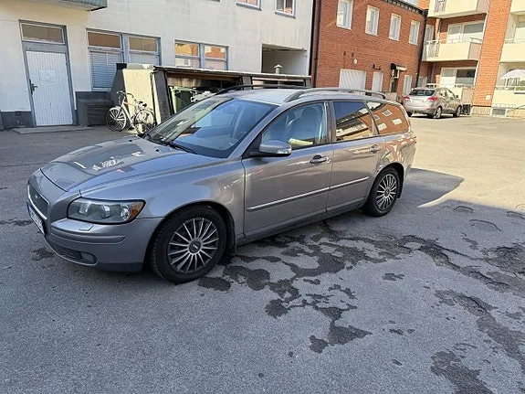 Volvo V50 2007 photo 2