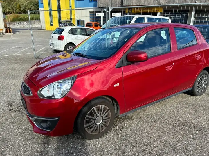 Mitsubishi Space Star 2019 photo 2