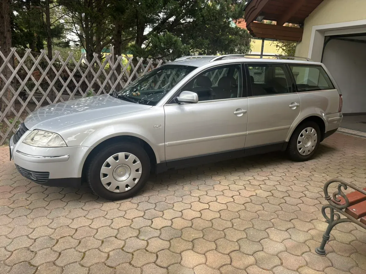 Volkswagen Passat 2002 photo 3