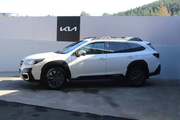 Subaru Outback 2024 photo 3