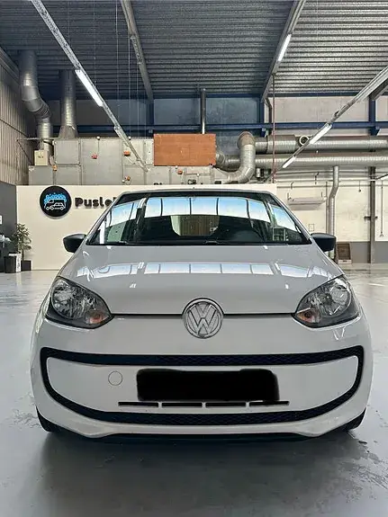 Volkswagen Up 2016 photo 2