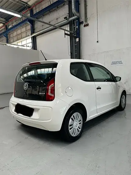 Volkswagen Up 2016 photo 5