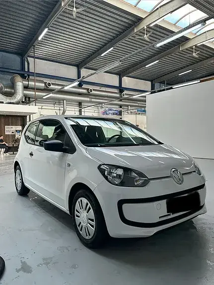 Volkswagen Up 2016 photo 3