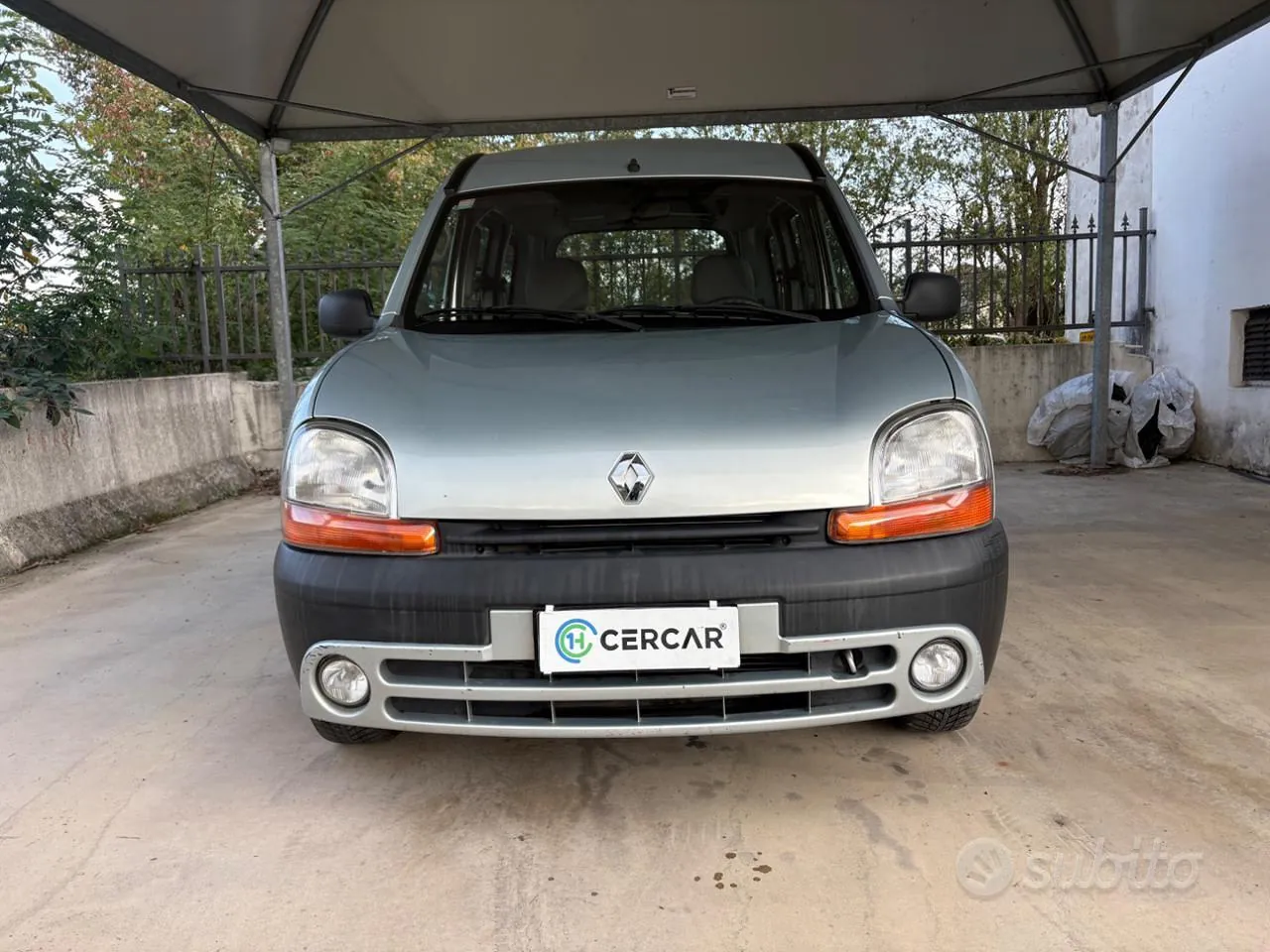 Renault Kangoo 2002 photo 2