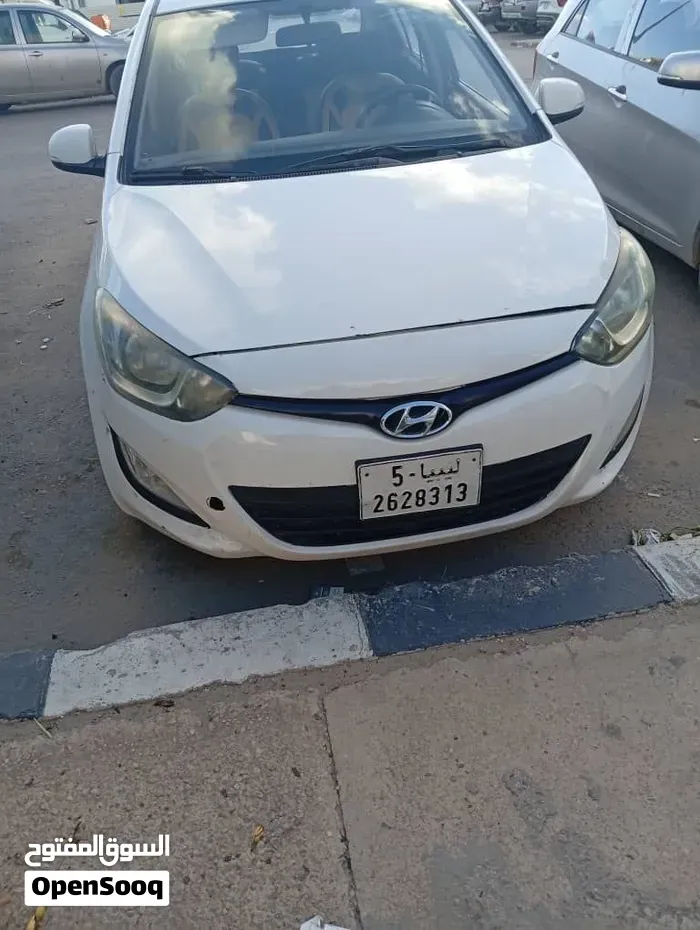 Hyundai I20