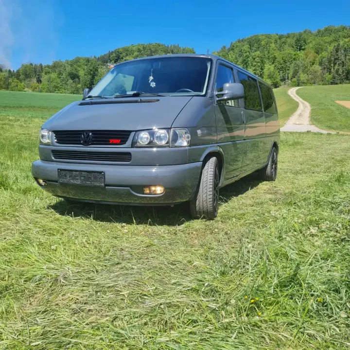 Volkswagen Caravelle