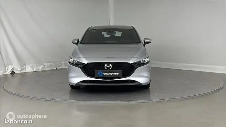 Mazda Mazda3 2022 photo 2