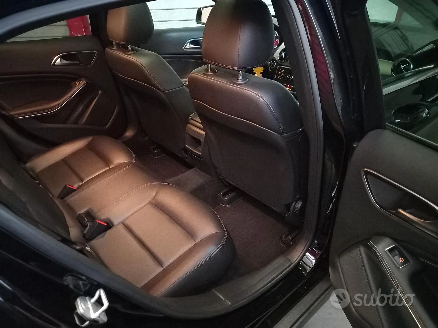 Mercedes-Benz Gla 2016 photo 2